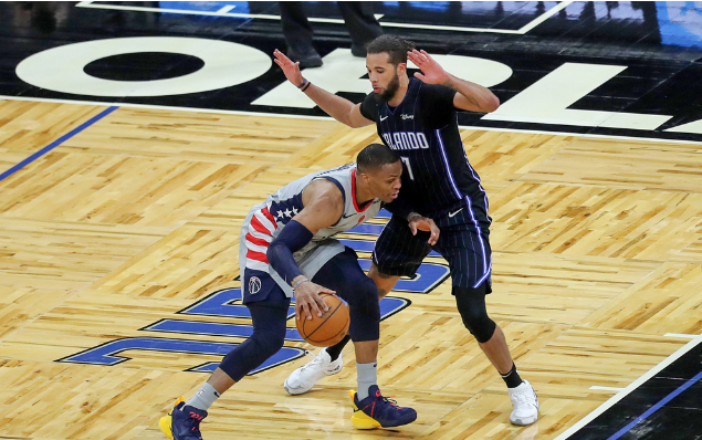 nba竞猜app- 比尔35分,太阳轻取魔术  