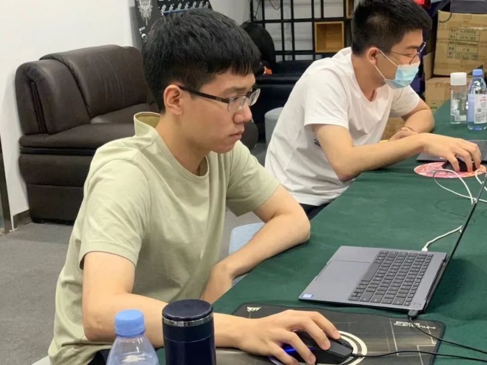 nba竞猜平台-诺伊尔超神扑救零封大黄蜂，  